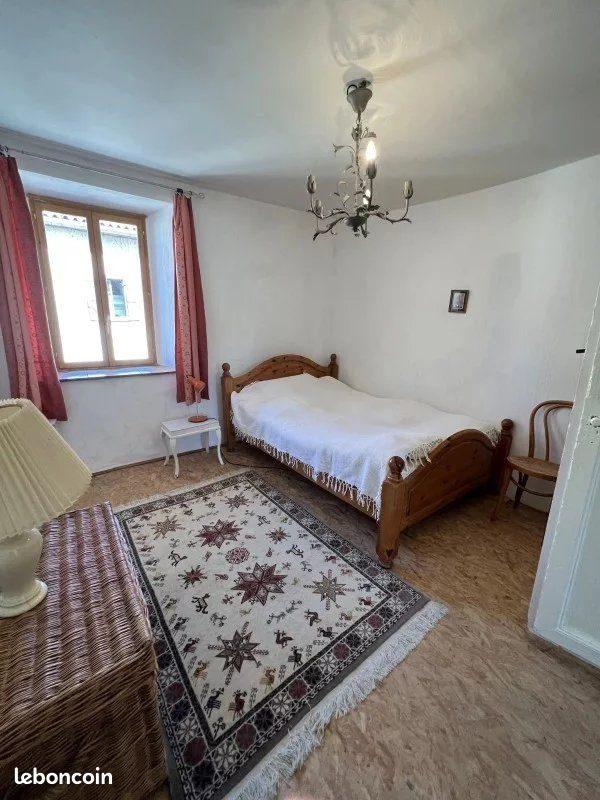 Maison ancienne - 145 m² - 7 pièces