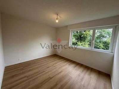 Appartement - 75 m² - 4 pièces