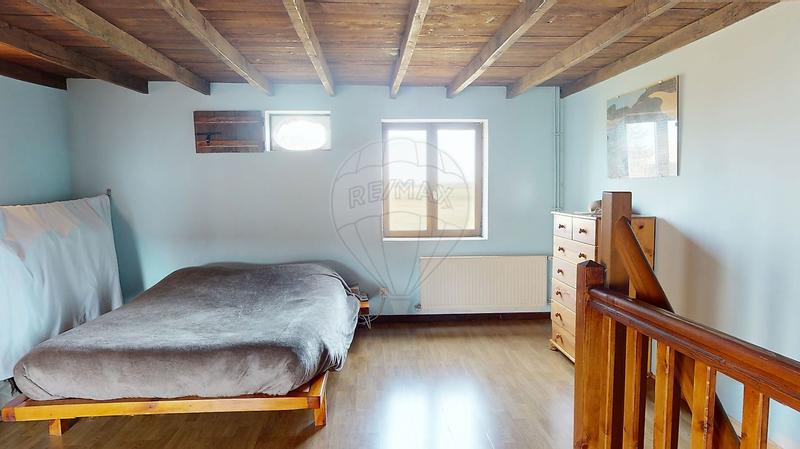 Corps de ferme - 250 m² - 6 pièces