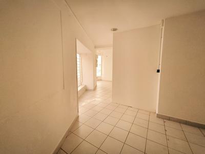 Immeuble - 80 m² - 2 pièces