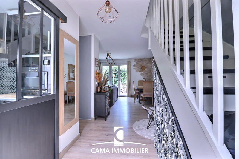 Maison - 87 m² - 4 pièces