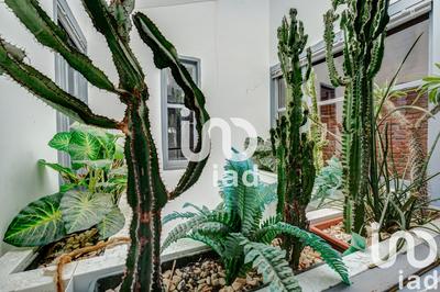 Loft - 167 m² - 4 pièces