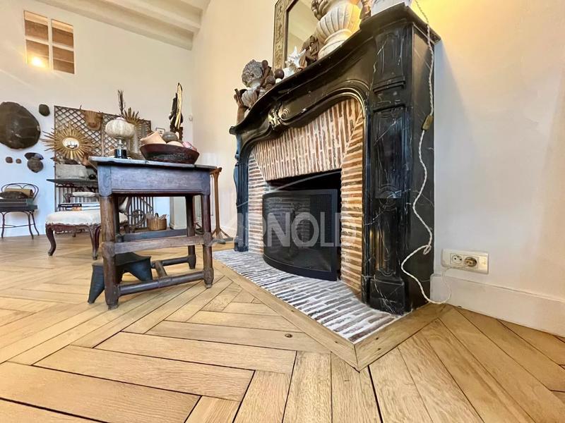 Appartement - 192 m² - 5 pièces