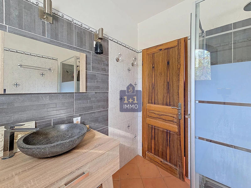 Maison - 179 m² - 6 pièces