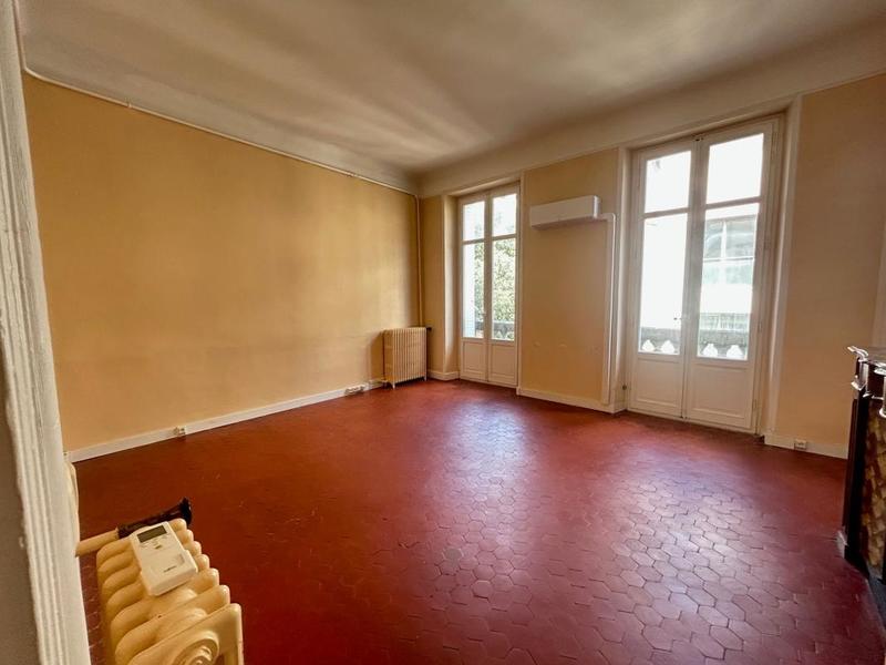 Appartement - 124 m² - 5 pièces