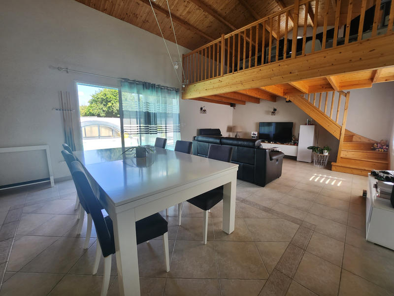 Maison - 136 m² - 6 pièces