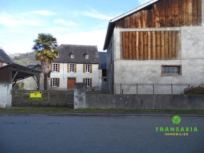 Maison ancienne - 106 m² - 7 pièces