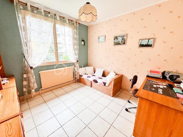 Maison traditionnelle - 130 m² - 6 pièces