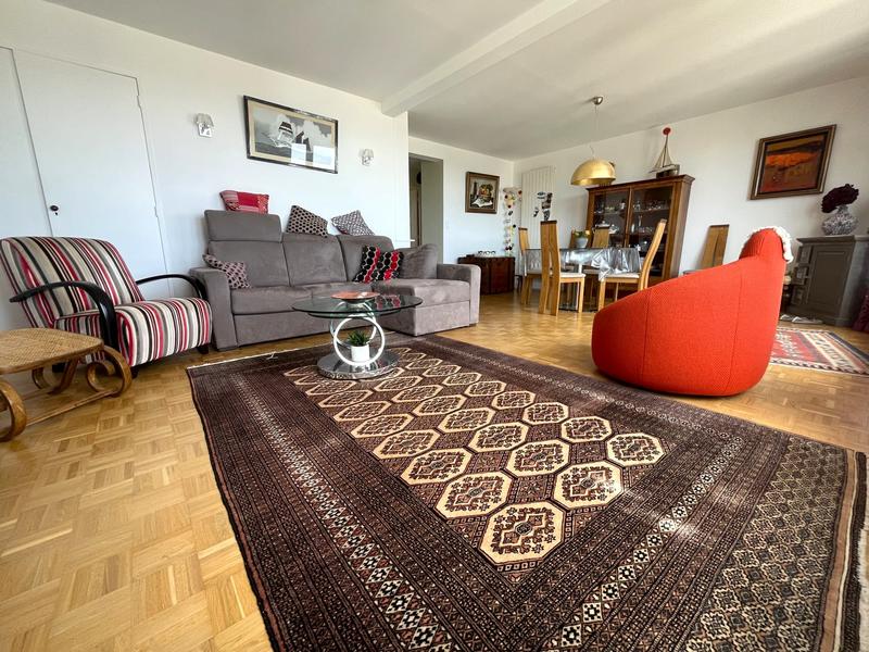 Appartement - 82 m² - 3 pièces