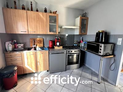 Maison - 75 m² - 4 pièces