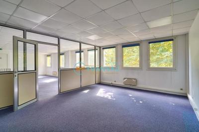 Local d'activité / Entrepôt - 385 m²