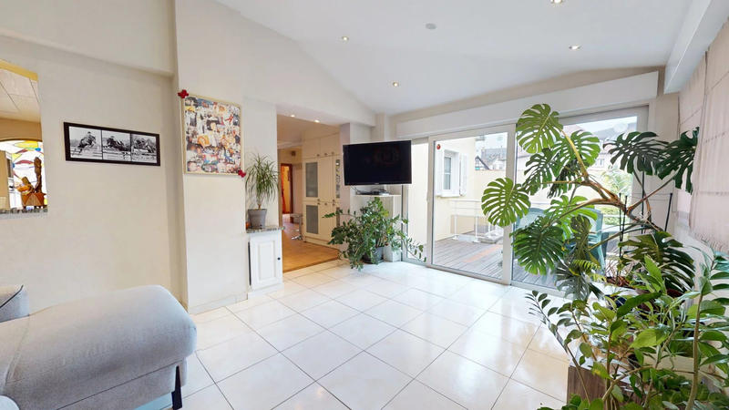 Maison - 131 m² - 7 pièces