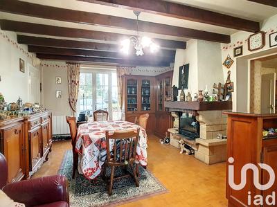 Maison - 102 m² - 5 pièces