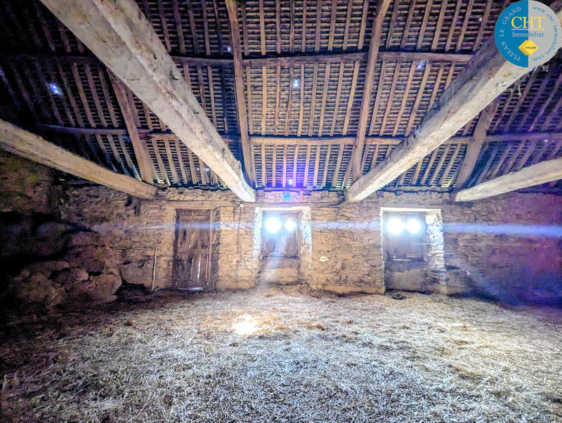 Maison - 270 m² - 6 pièces