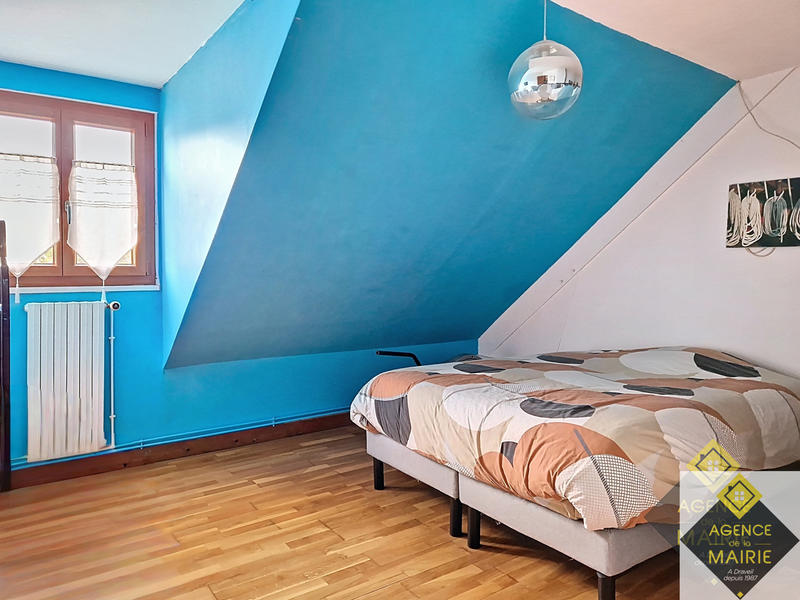 Maison - 136 m² - 6 pièces