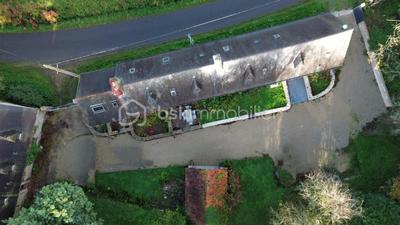 Longère - 261 m² - 14 pièces