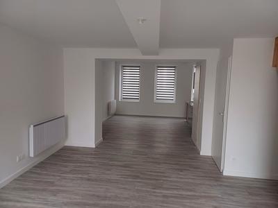 Appartement - 98 m² - 4 pièces