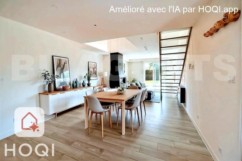 Loft - 96 m² - 5 pièces