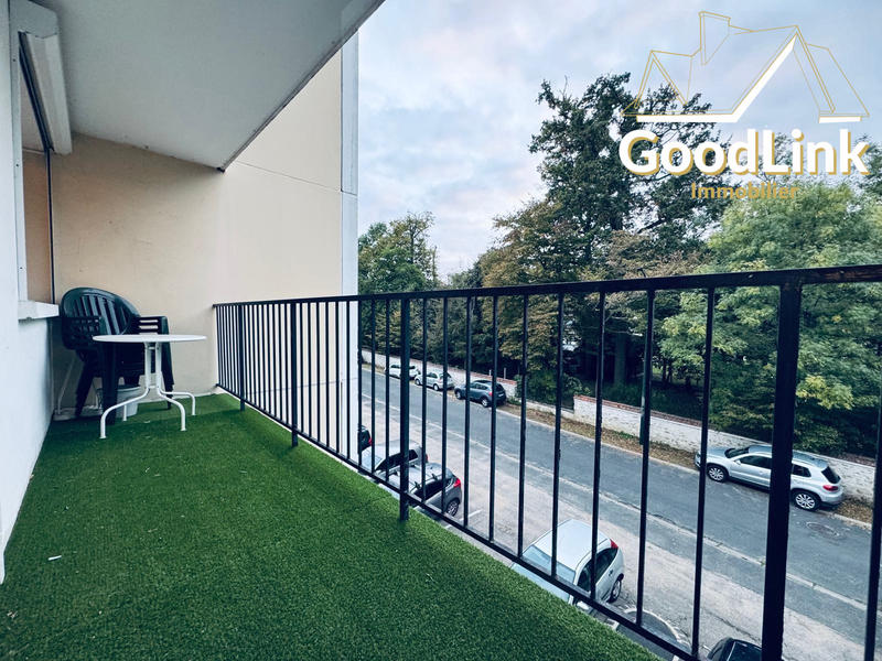 Appartement - 80 m² - 3 pièces