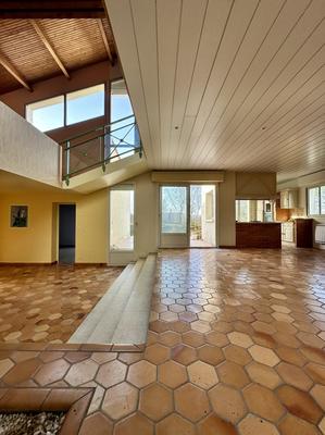 Maison - 188 m² - 5 pièces