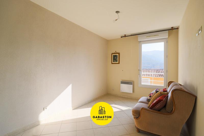 Appartement - 98 m² - 4 pièces