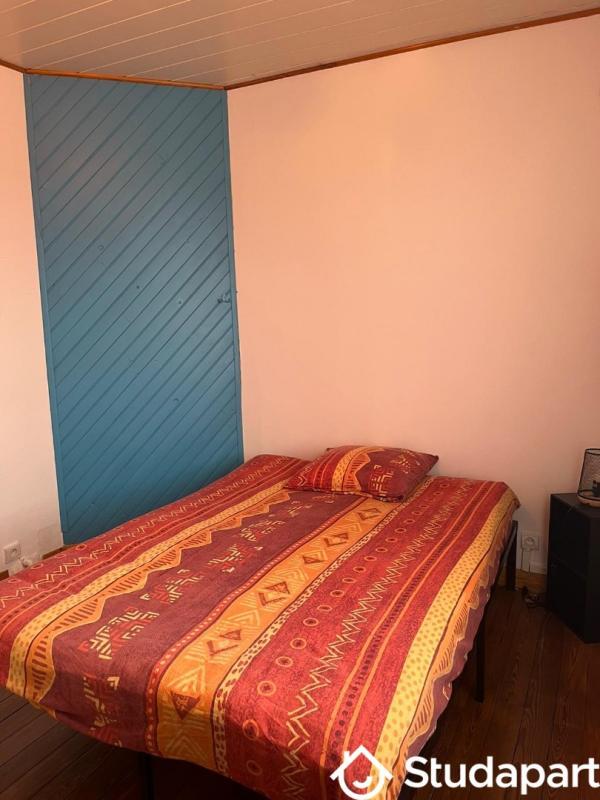 Chambre - 15 m² - 1 pièce