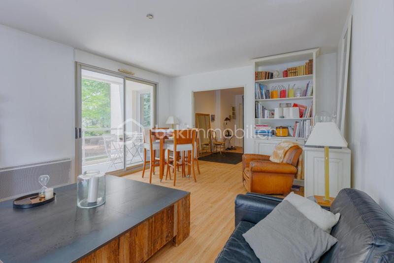 Appartement - 93 m² - 4 pièces