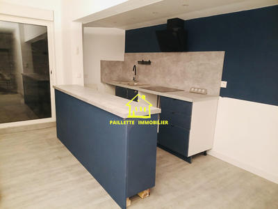 Loft - 65 m² - 2 pièces