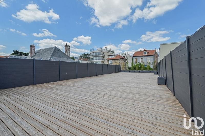 Maison - 421 m² - 5 pièces