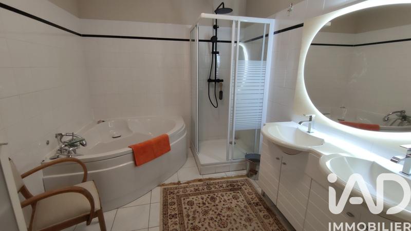 Appartement - 117 m² - 5 pièces