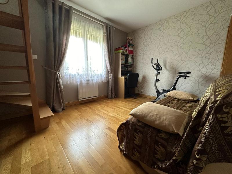 Maison - 157 m² - 4 pièces