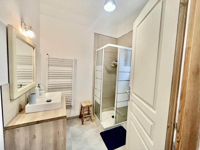 Demeure - 311 m² - 12 pièces