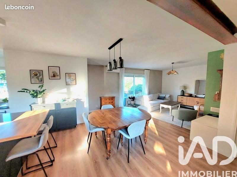 Maison de village - 95 m² - 4 pièces