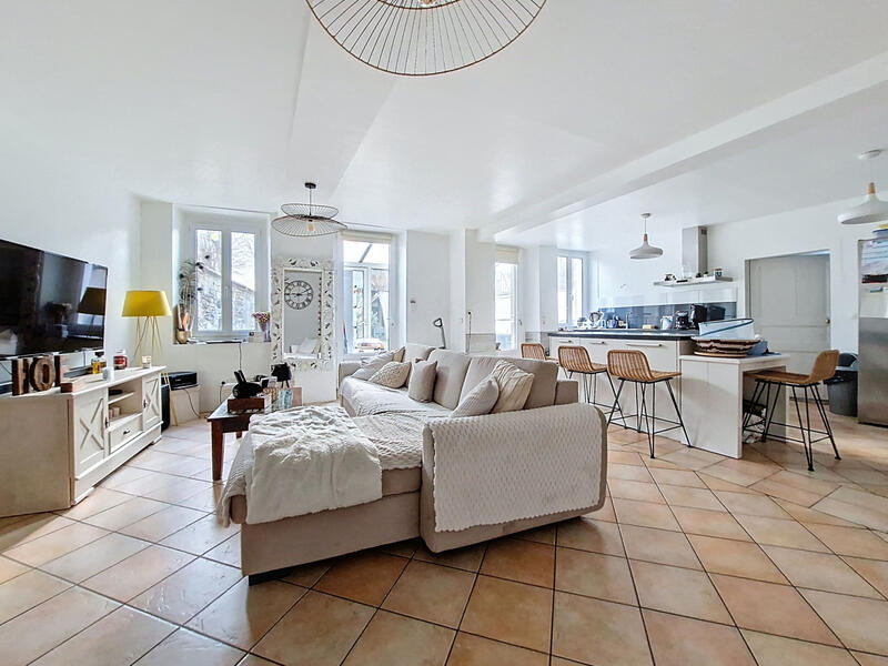 Maison - 128 m² - 5 pièces