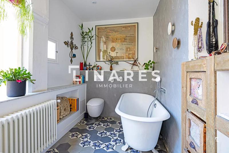 Appartement - 86 m² - 4 pièces