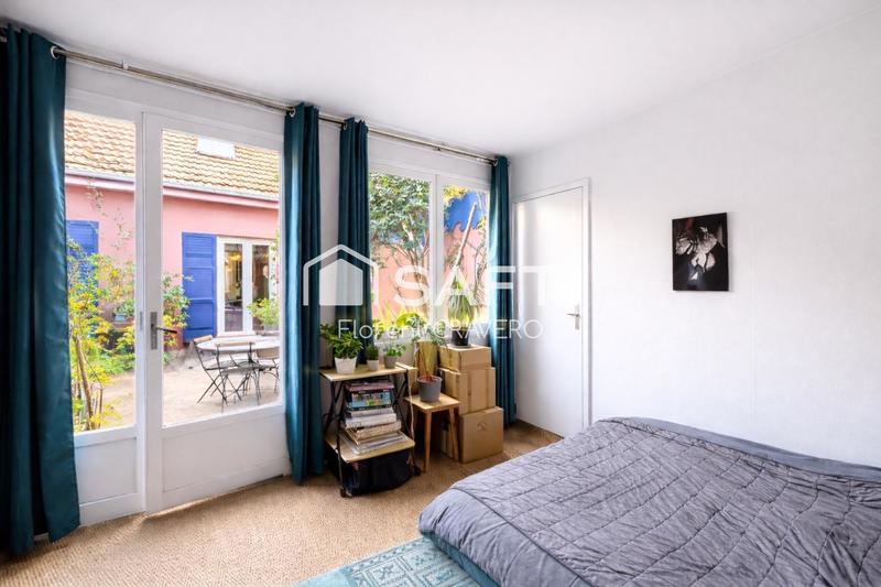 Maison de ville - 100 m² - 5 pièces