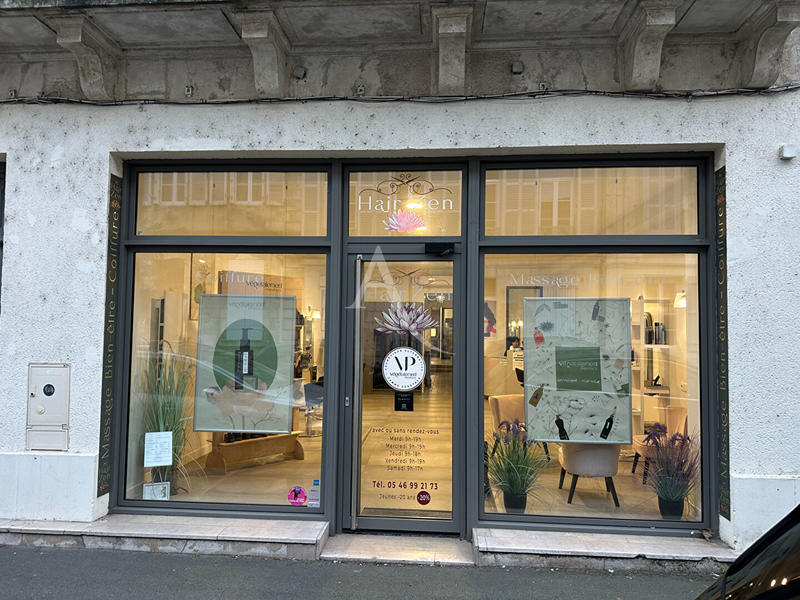 Local commercial - 105 m²