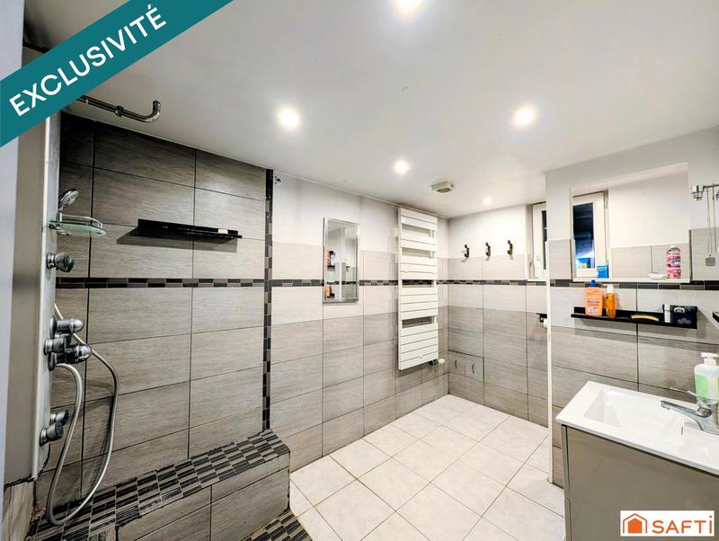 Maison - 145 m² - 6 pièces