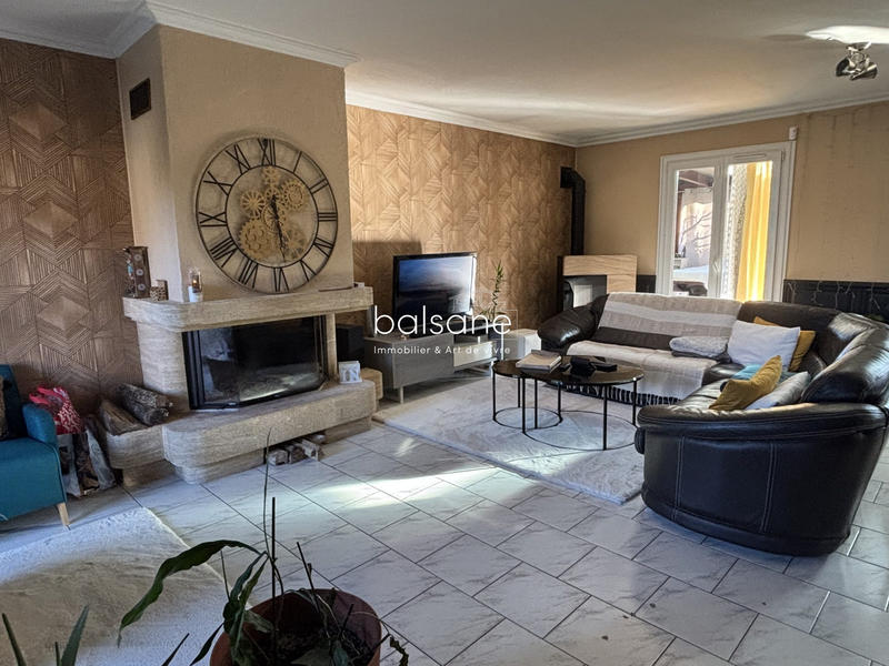 Maison - 146 m² - 6 pièces