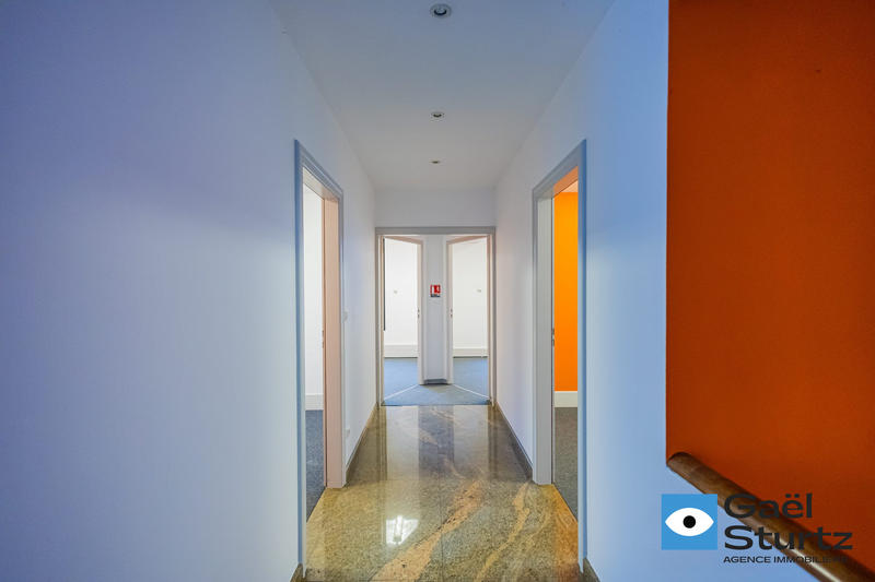 Maison - 574 m² - 17 pièces