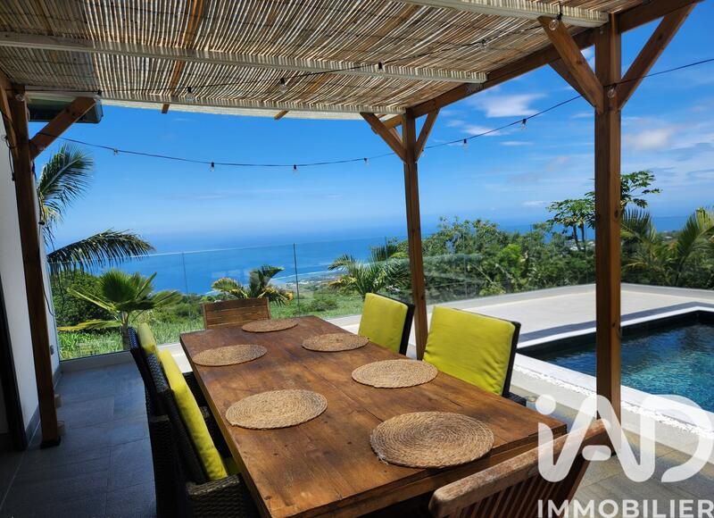 Maison - 161 m² - 5 pièces