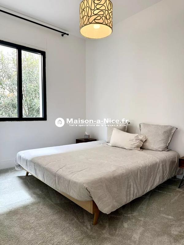 Maison - 138 m² - 6 pièces