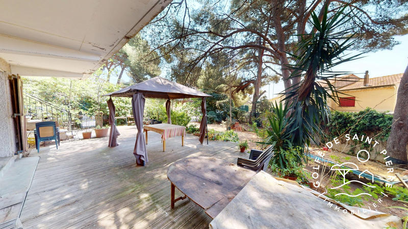 Maison ancienne - 198 m² - 6 pièces