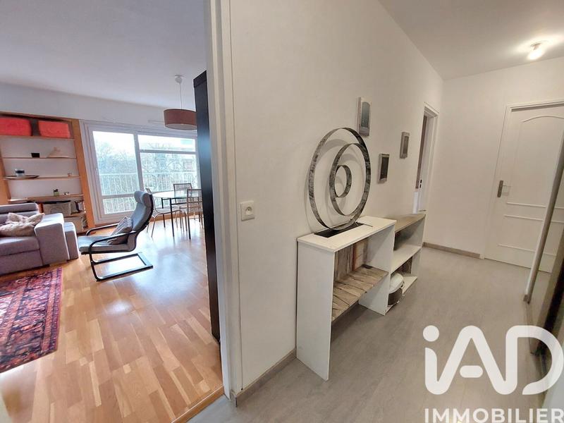 Appartement - 99 m² - 5 pièces