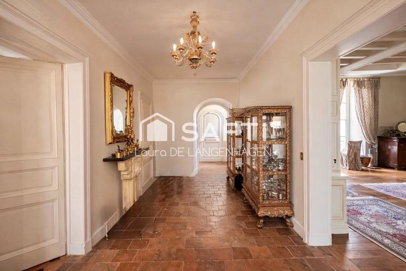 Propriété - 358 m² - 12 pièces