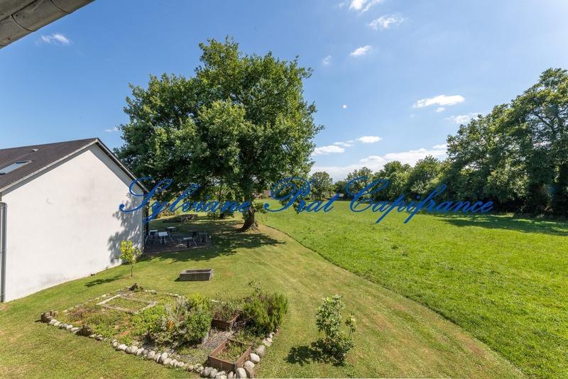 Local commercial - 493 m² - 12 pièces