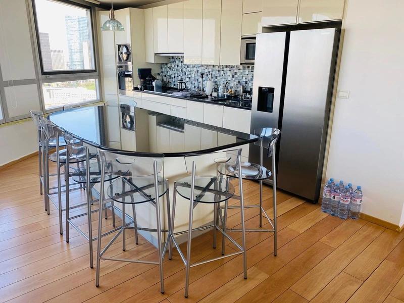 Appartement - 140 m² - 4 pièces