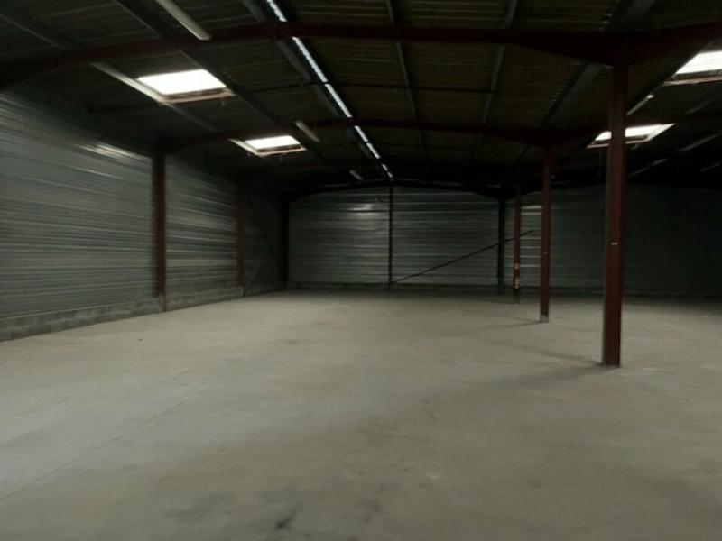 Local d'activité / Entrepôt - 850 m²