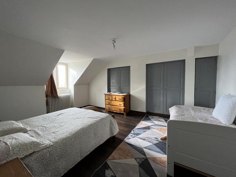 Maison de maîtres - 300 m² - 9 pièces