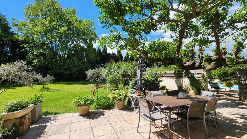 Villa - 182 m² - 7 pièces